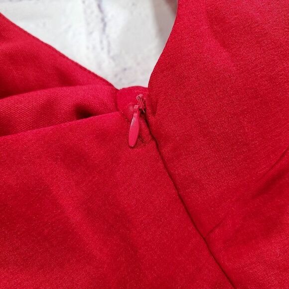 🔸️Red Cutout Tie Front Culotte Sleeveless Jumpsuit XSmall - Picture 10 of 15